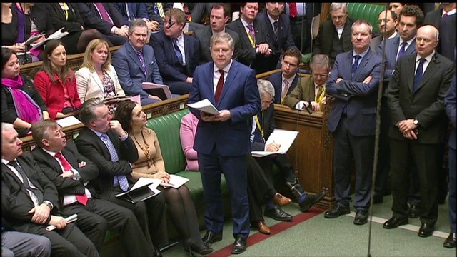 PMQs: Angus Robertson urges PM against June EU referendum
