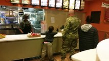 Off-Duty US Soldier buys kids dinner. See their expression!