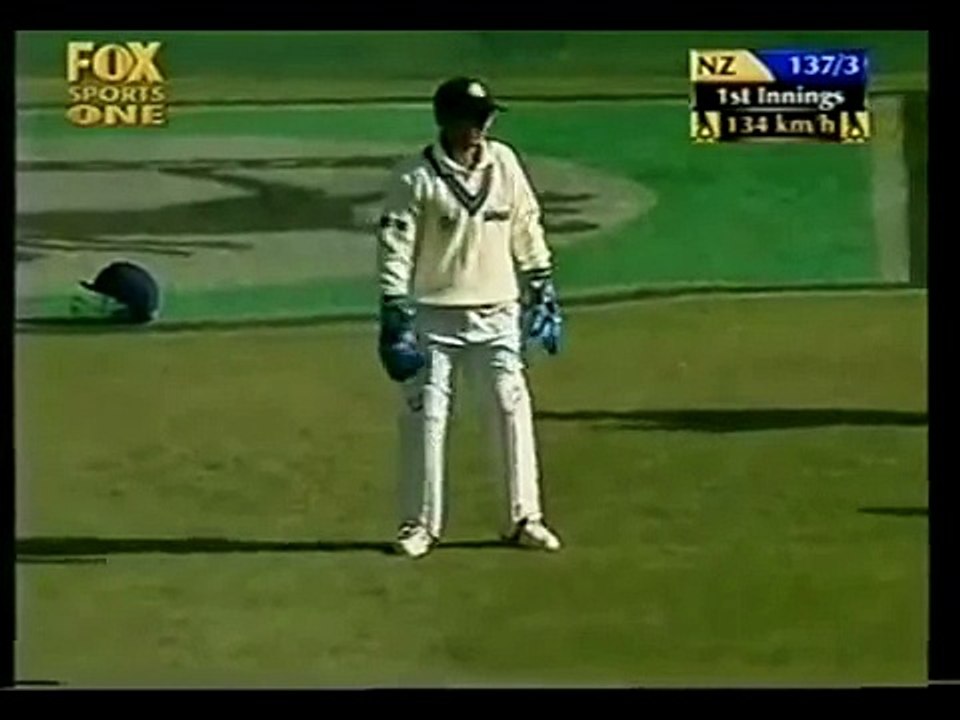 FUNNY Batsman Swing the Bat in the Air Funniest incident ever LO