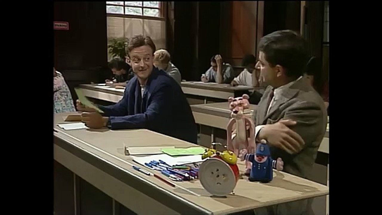 Mr. Bean - Copying The Wrong Answer