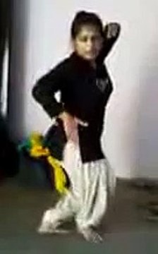 hot dance by indian girl in bedroom hidden talent.