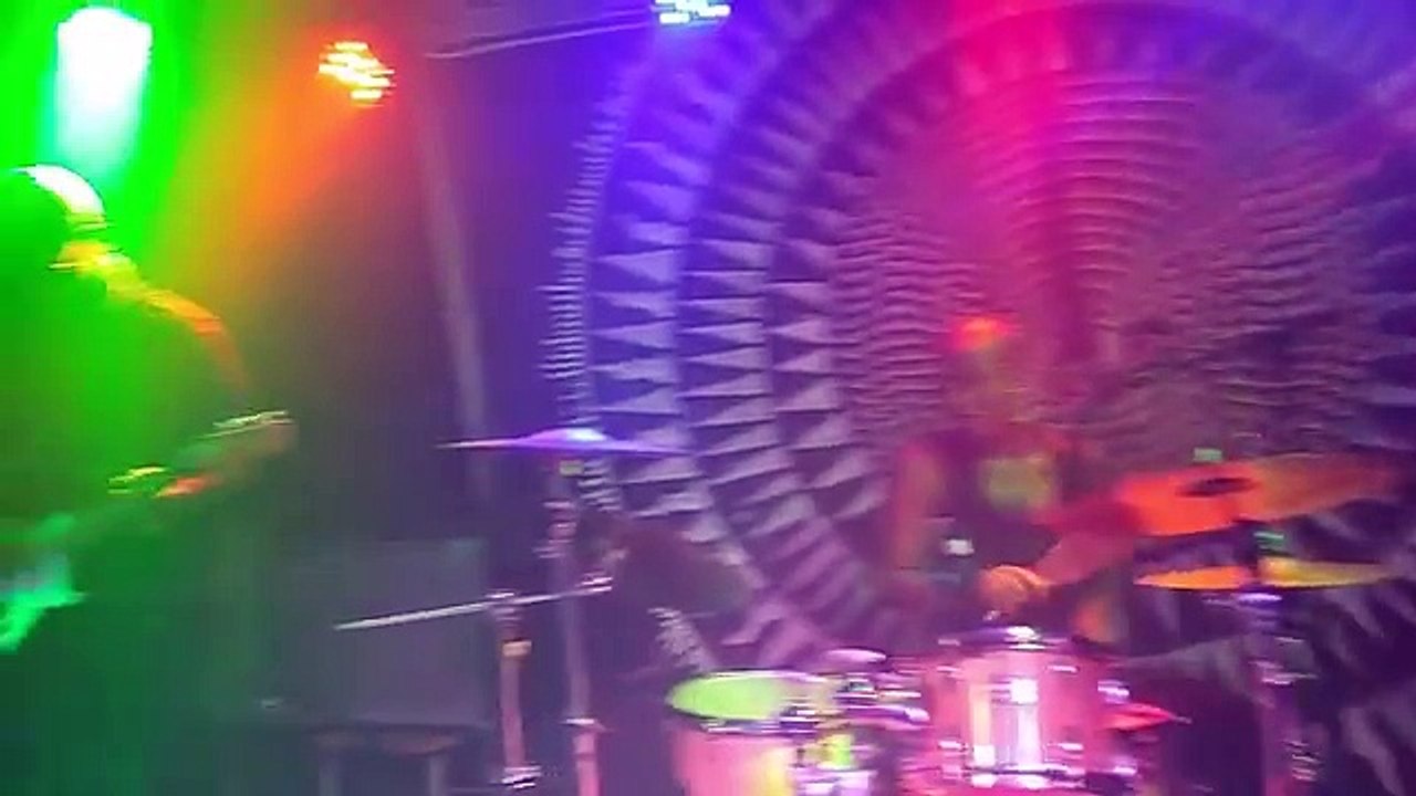 Rock our Delure Band Solo at Shrine NYC harlem funk jam (World Music 720p)