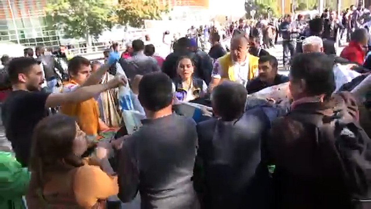 Ankara'da patlama: Onlarca ölü, çok sayıda yaralı var