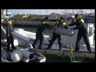 Download Video: Bari, Sekuestrohet gomonia me 500 kg marijuana, dyshohet se vinte nga Shqipëria - Ora News-