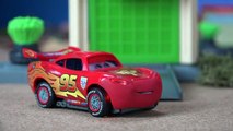 Disney Pixar CARS - Story Sets ACTION