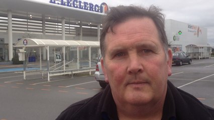 Crise agricole : Leclerc Larmor bloqué