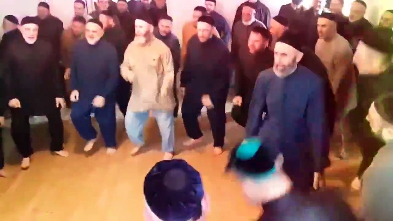 Patlayarak semaya ulaşmaya çalışan hacı dedeler