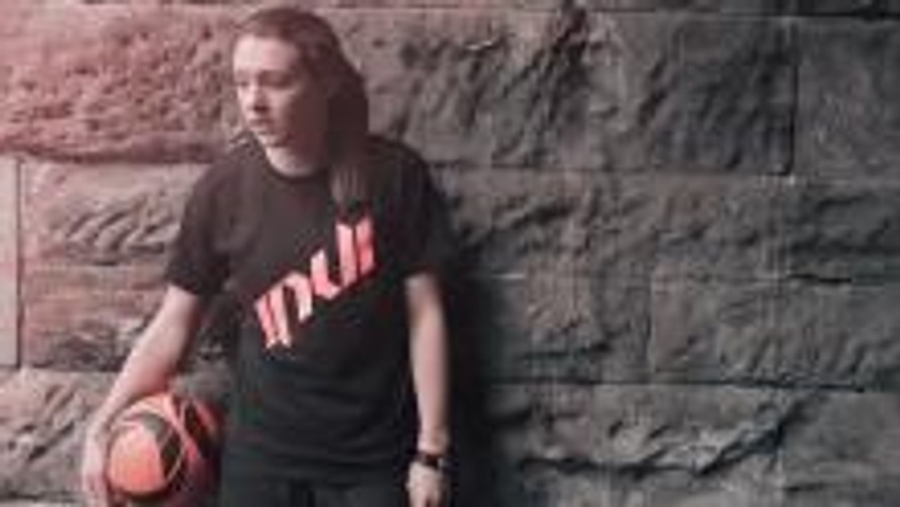 Introducing Indi: Soccer Freestyler