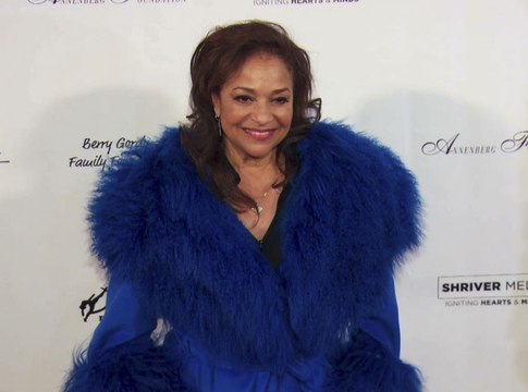 Exclu Vidéo : Debbie Allen s’engage contre les violences policières faites aux noirs