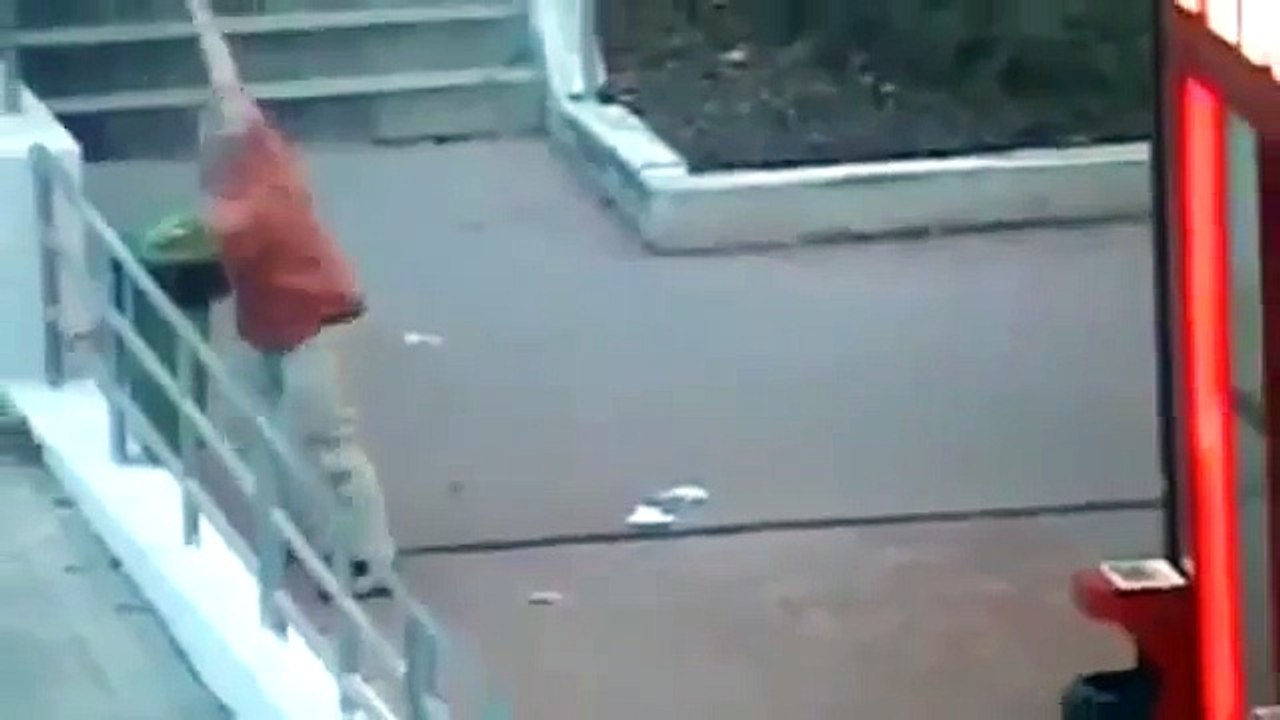 BORRACHO VS CRISTAL (360p)