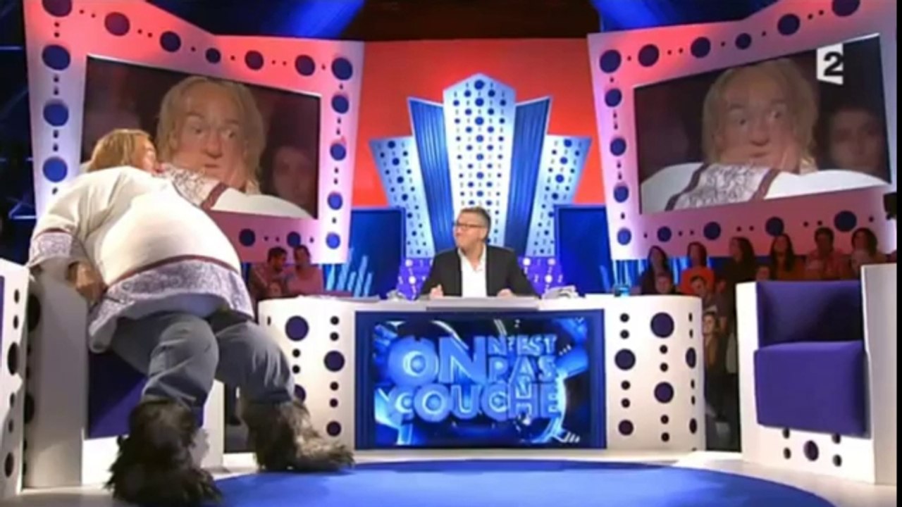 On n'est pas couché : Jonathan Lambert parodie un Gérard Depardieu dessaoulé