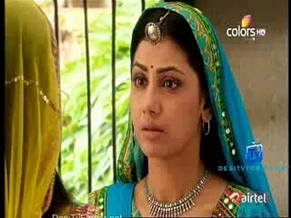 Iss Pyaar Ko Kya Naam Doon Ek Baar Phir 12th November 2013 Part 44