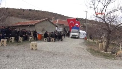 Akşehir Şehit Uzman Çavuş Nebi Arslan'ın Babaocağında Acılı Bekleyiş