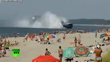 Десантный корабль на пляже!
