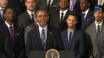 Quand Barack Obama imite Stephen Curry - Basket