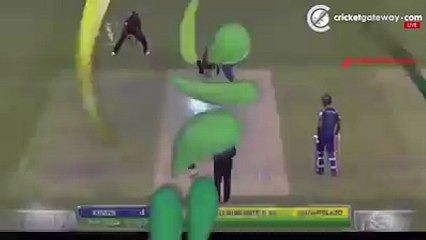 Unlucky! The umpire misses the inside-edge as James Vince falls LBW!