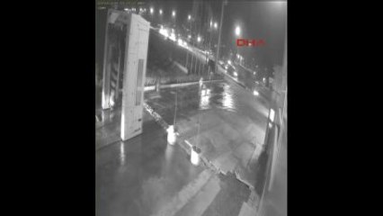 Eskişehir'de 4 Kişinin Öldüğü Kaza Anı Güvenlik Kamerasında