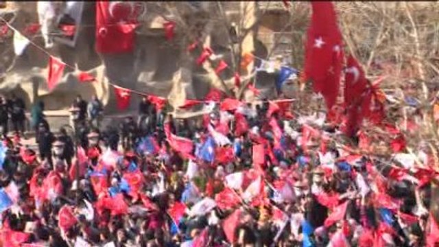 Davutoğlu: 'Biz Bu Ülkedeyken Bu Ülkenin Birliğine, Beraberliğine Dokunanlara Asla Fırsat...