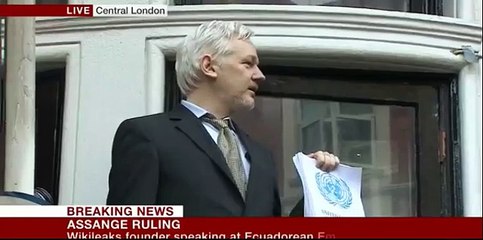 WikiLeaks : Julian Assange crie "victoire"