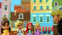 Anna & Elsa Rescued by Kristoff after Hans Makes them Toddler Children. DisneyToysFan