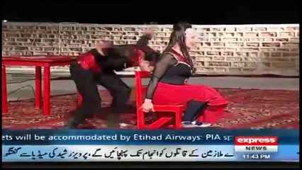 Lucky Rani Circus in Khabardar from Khewra Mines - 04 Feb 2016