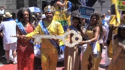 Brasil se sumerge en el carnaval dando inicio a cinco días de fiesta