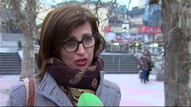 Ekspeditë në Kilimanxharo për viktimat e dhunës seksuale - Top Channel Albania - News - Lajme