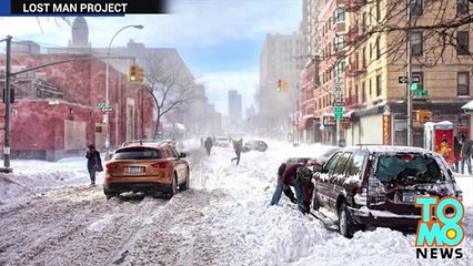 Детей завалила снегом снегоуборочная машина