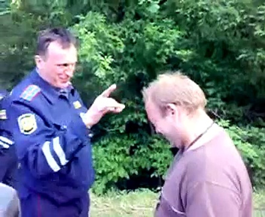 Прикол. Не давай Взятку. Дай Штраф. Funny. Instead penalty driver gave schelbanov