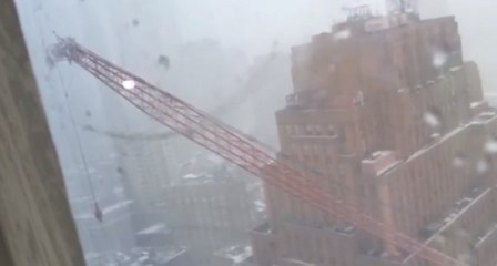 Download Video: Massive crane collapse captured on video