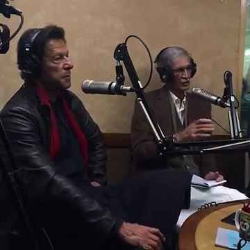 Imran Khan Slams Nawaz Sharif On His Family Politics
