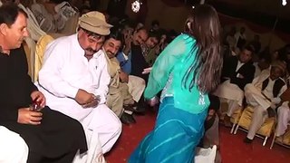 pakistani best punjabi dance _ mehndi program 02