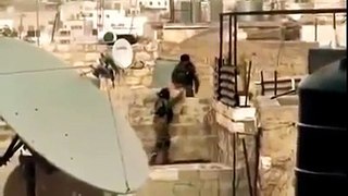 [Lucu Juga] Tentara Israel Kebingungan Panjat Tembok Sampai Jatuh_ By Toba.tv
