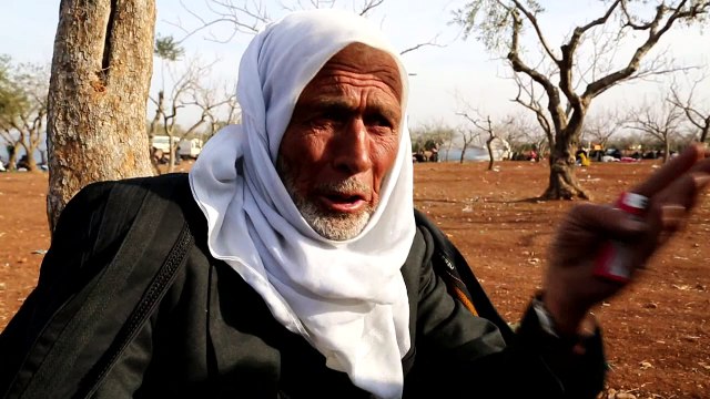 Des milliers de Syriens fuient Alep vers la Turquie