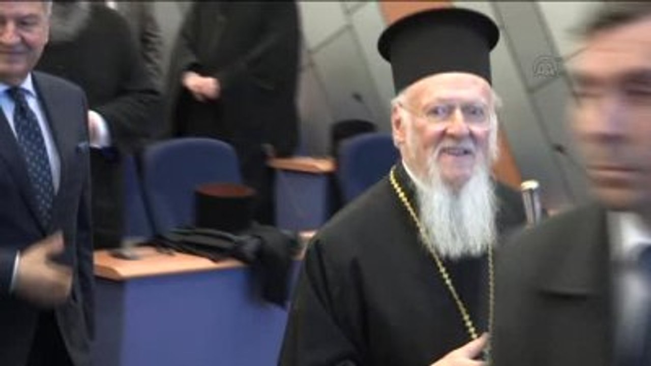 Fener Rum Patriği Bartholomeos Kitap Tanıtımına Katıldı