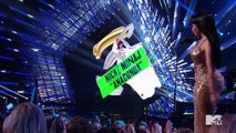 Nicki Minaj Calls Miley Cyrus A Bitch At MTV VMAs 2015