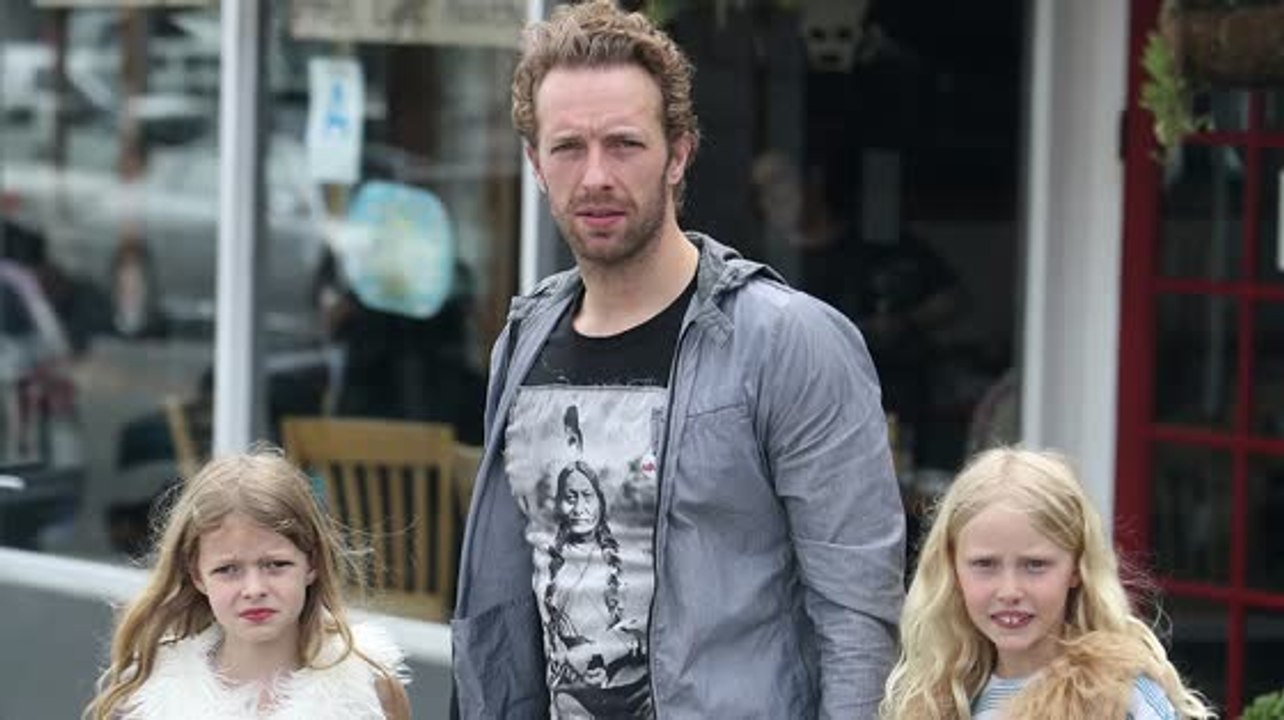 Chris Martins Tochter bereitet ihn auf die Super Bowl 50 Halbzeit Show vor