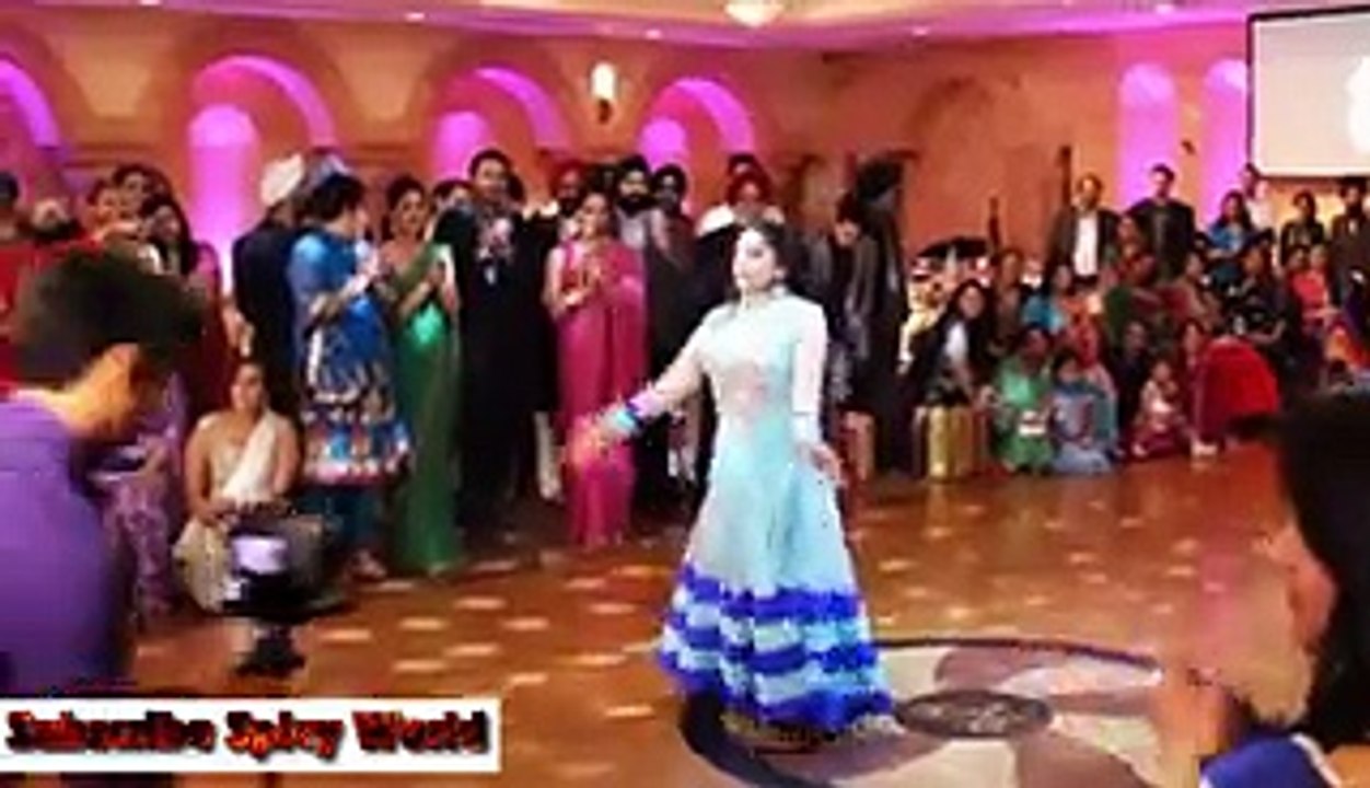 BEAUTIFUL Girl AWESOME Dance --Apne Sajan k Pas Chali Re-- (FULL HD) - Video Dailymotion
