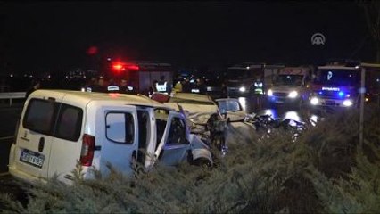 Başkentte Trafik Kazası: 5 Ölü, 5 Yaralı