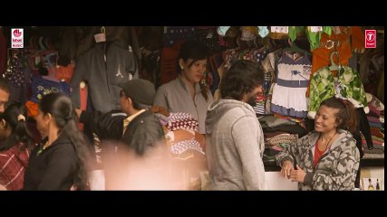 Ey Sandakaara Video Song __ _Irudhi Suttru_ __ R. Madhavan, Ritika Singh