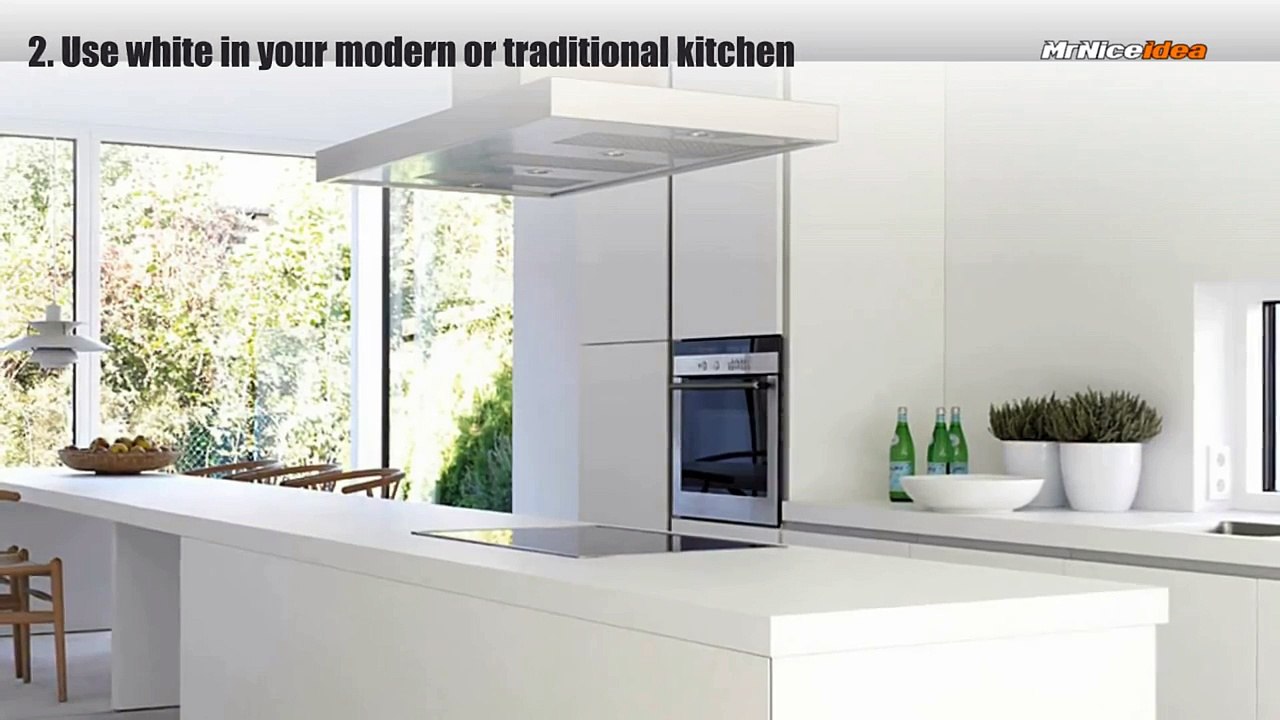 10 Simple Tips to Get a Wow Factor when Decorating with All White Color