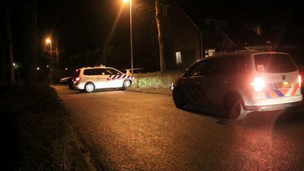 Beelden: Politie zet helikopter in om straatrover te pakken - RTV Noord