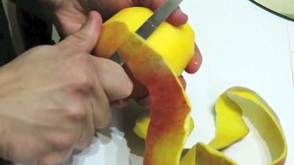 How to make a flower with mango peel. Lesson 2 - Arte com fruta e Legumes