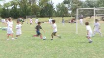 Chicos sudamericanos aprenden valores a través del fútbol del Real Madrid