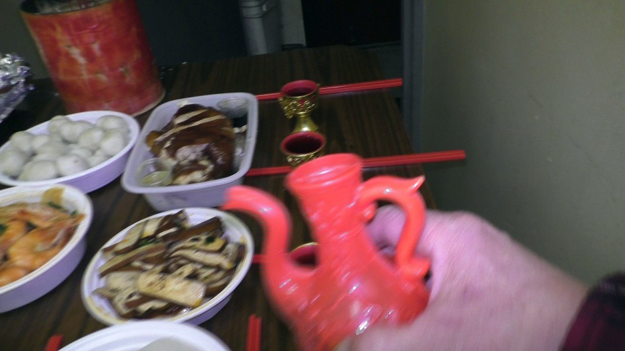 1361 請羅家親人祖先吃食和領錢 Please Luo family ancestors eat and pick up the money