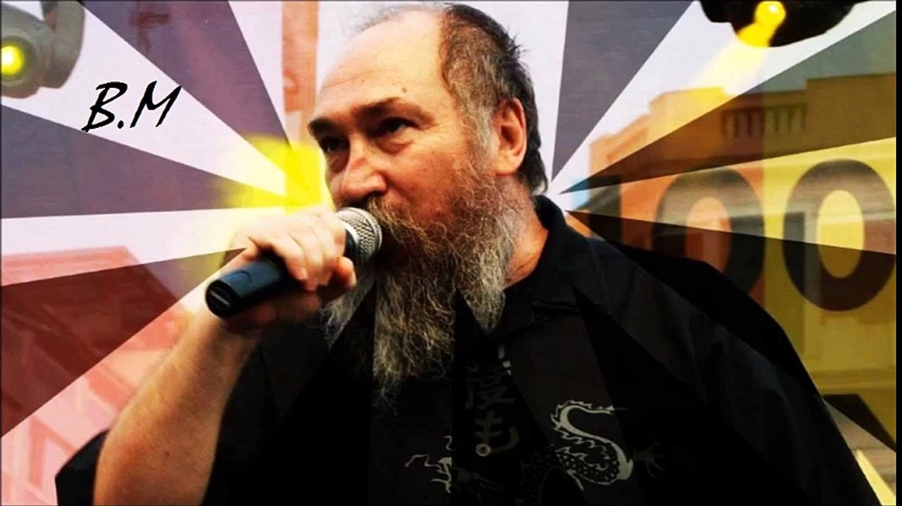 Εγώ ---- Τζίμης Πανούσης