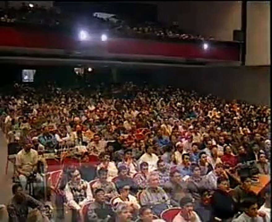 Dr. Zakir Naik Videos. Debat islam vs kristen 15 DR.m. zakir naik vs dr. william cambel.flv