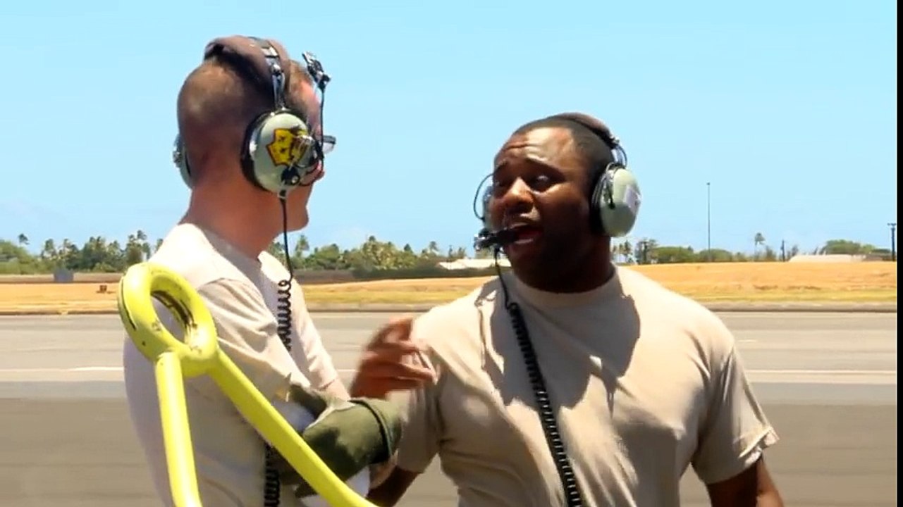 Superb F-18 Hornets During Air-Refueling - Boeing KC-135 Stratotanker
