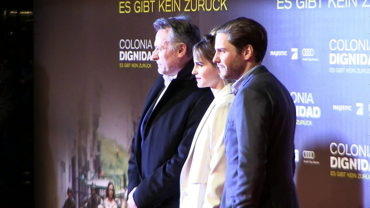 "Colonia Dignidad": Roter Teppich für Daniel Brühl und Emma Watson