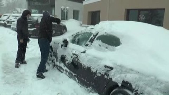 Abant Tabiat Parkı'nda Kar Yağışı Etkili Oluyor